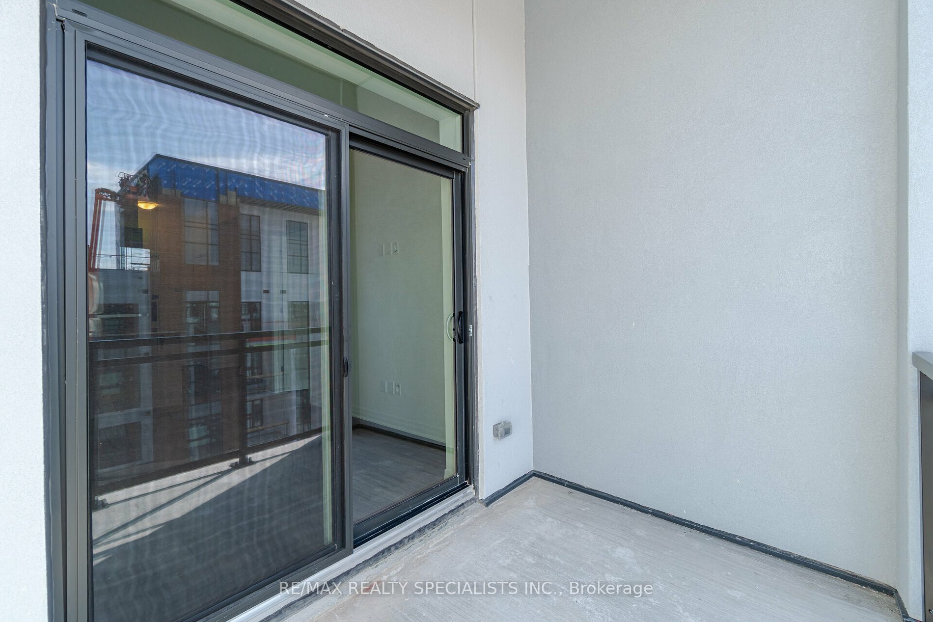 470 Gordon Krantz Ave 604 Property Photo 27
