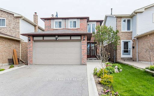 36 Dafoe Cres E Property Photo 1