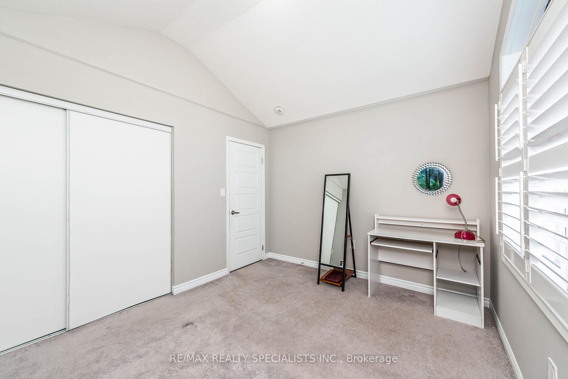 1258 Duignan Cres Property Photo 19