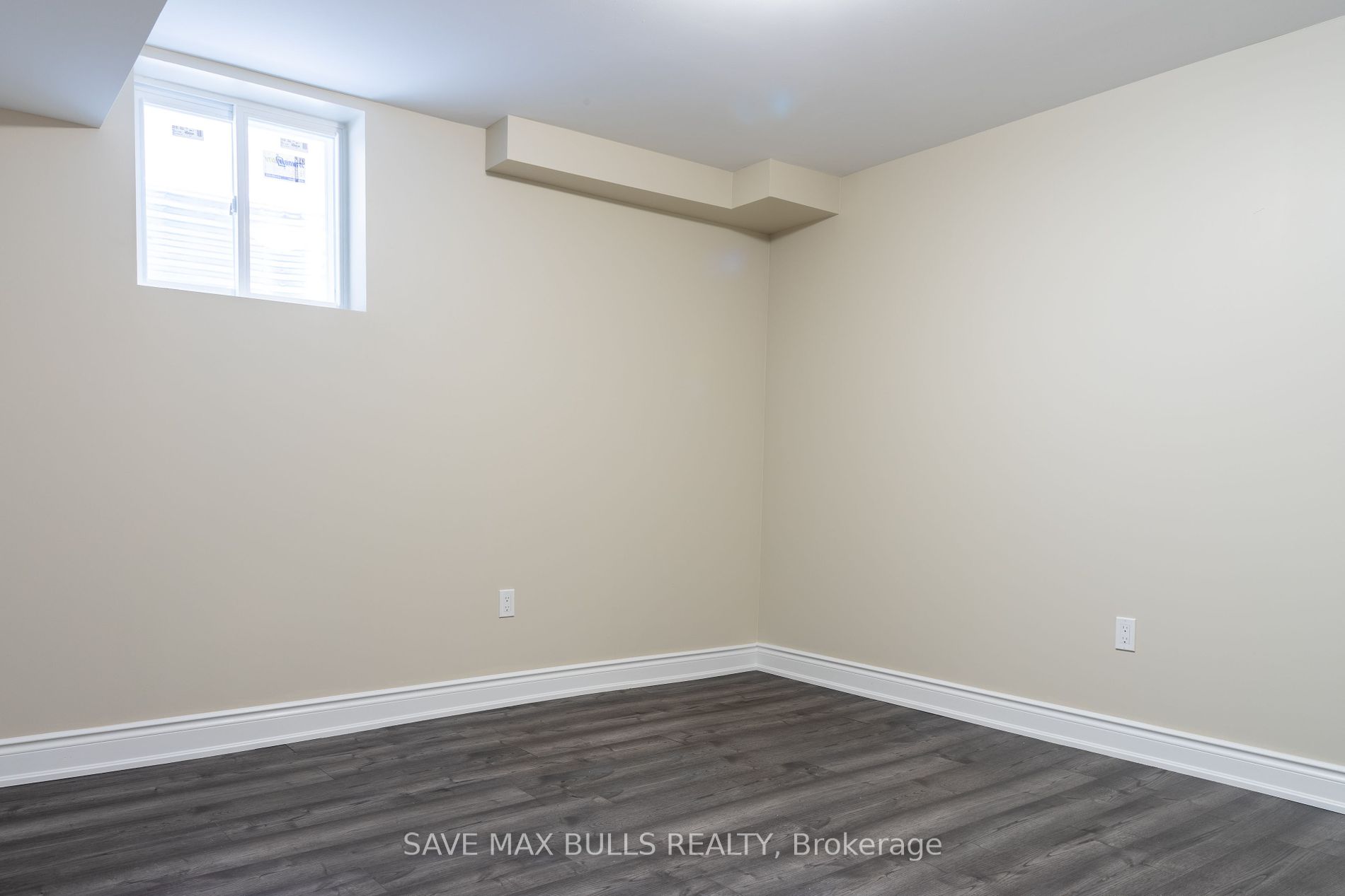 24 Vineyard Dr Property Photo 6