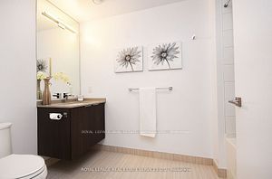 4208 Dundas St W 23 Property Photo 14
