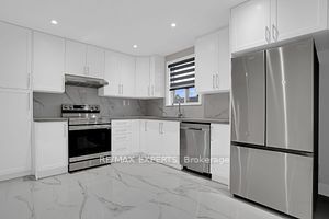 1736 Keele St Property Photo 12