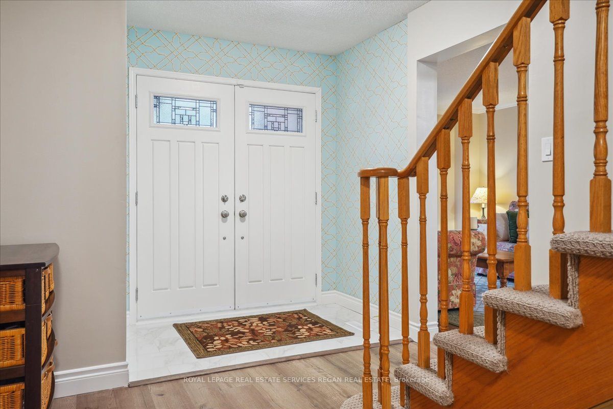 6 Burt Dr Property Photo 4