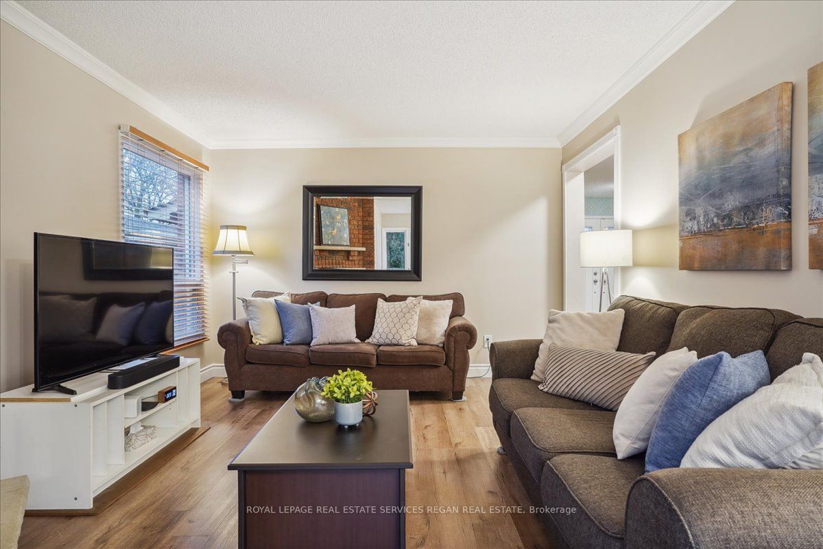 6 Burt Dr Property Photo 7