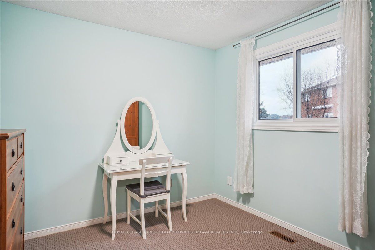 6 Burt Dr Property Photo 21