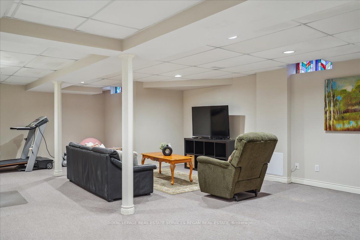 6 Burt Dr Property Photo 34