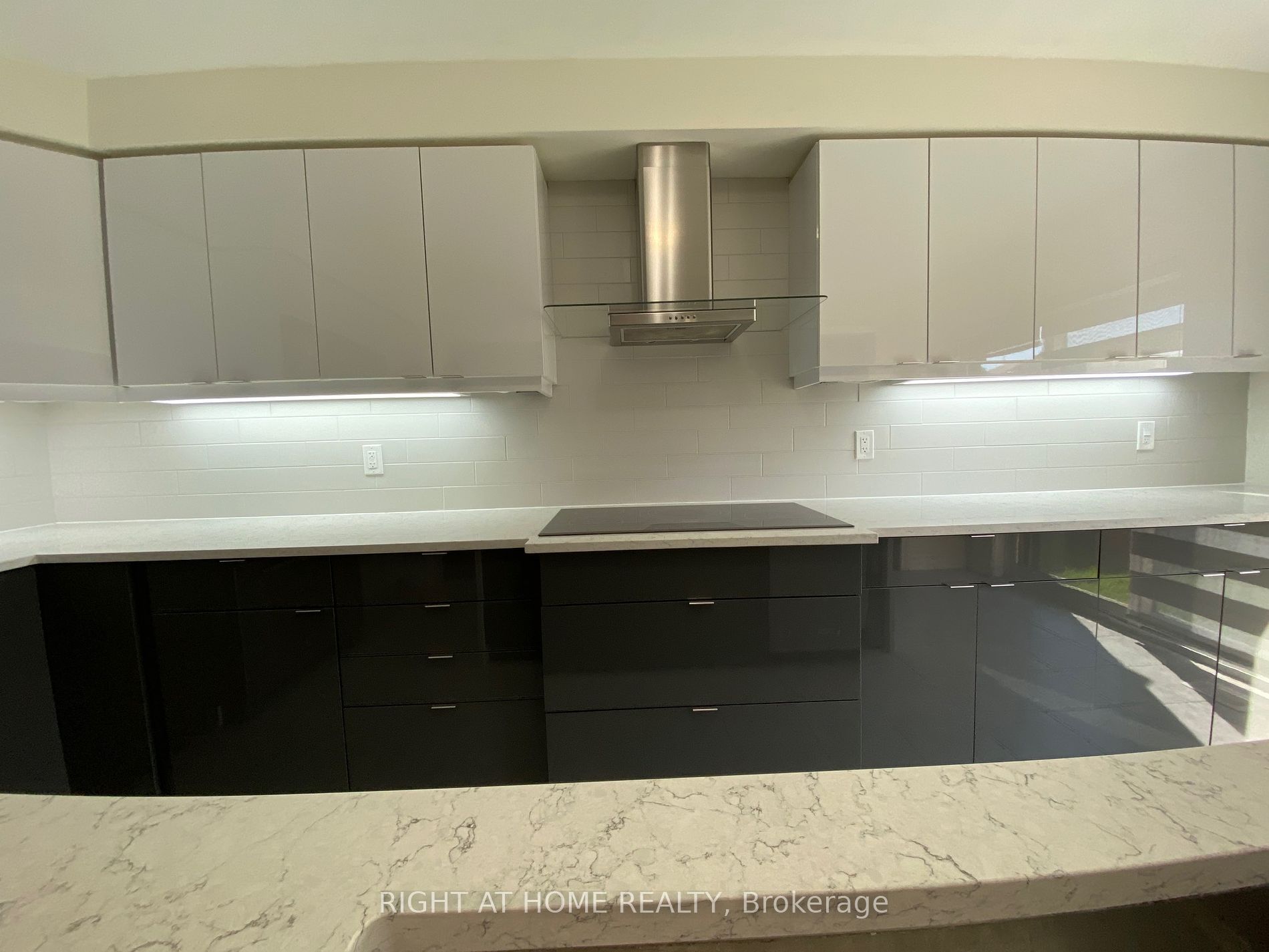 1125 Leger Way Property Photo 19