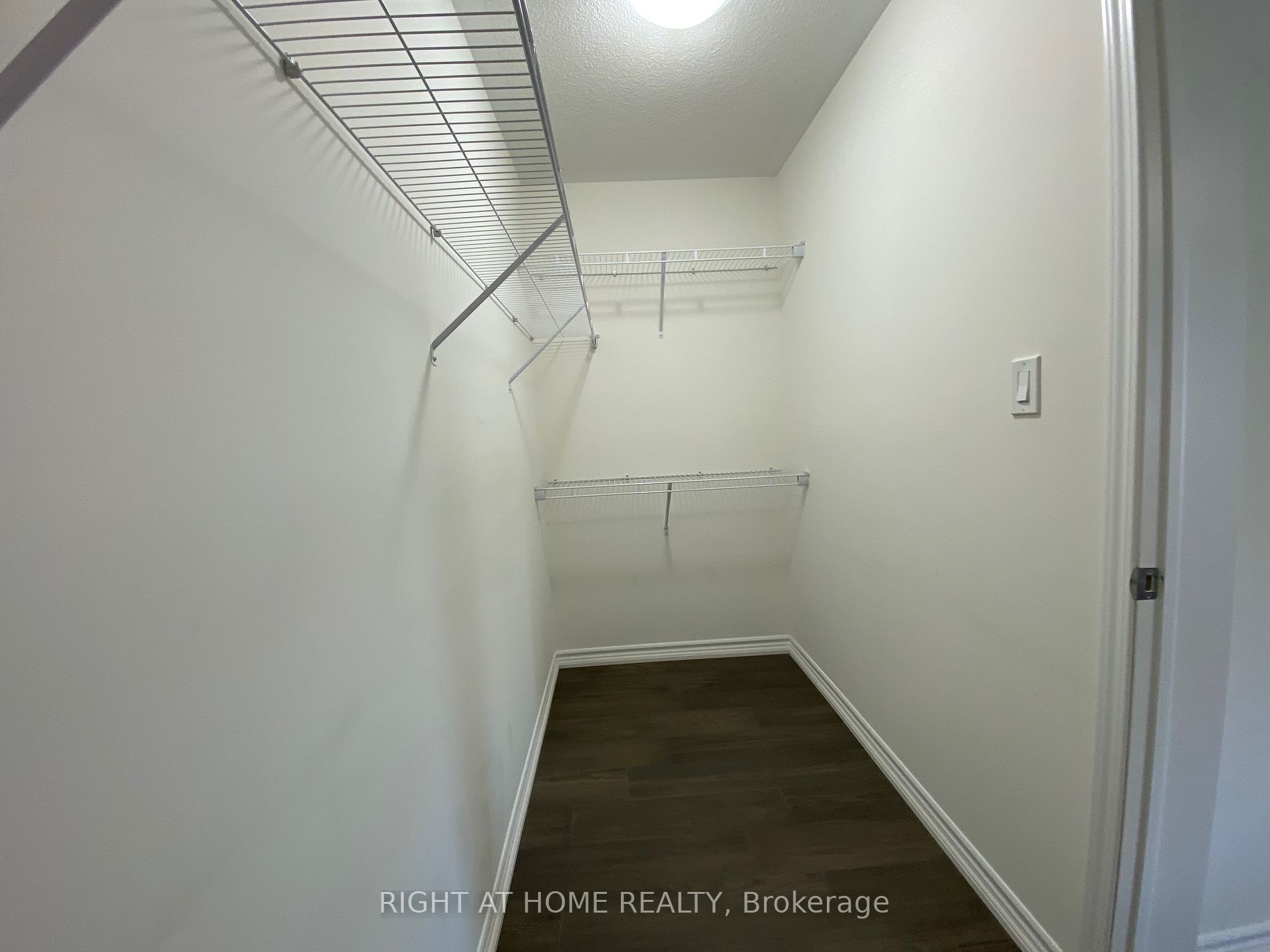 1125 Leger Way Property Photo 27