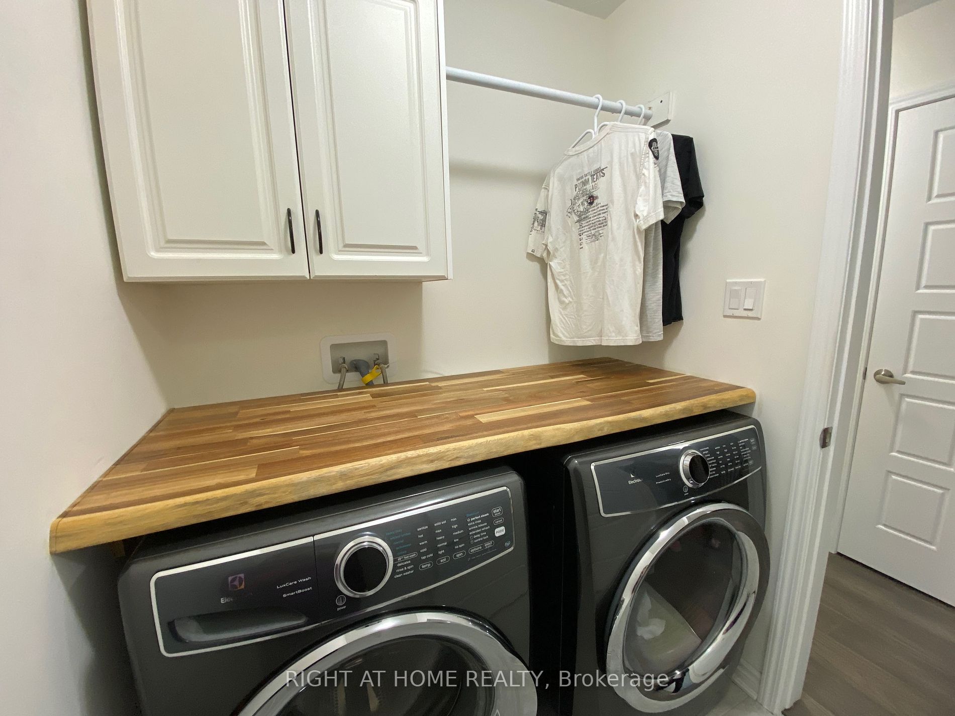 1125 Leger Way Property Photo 38