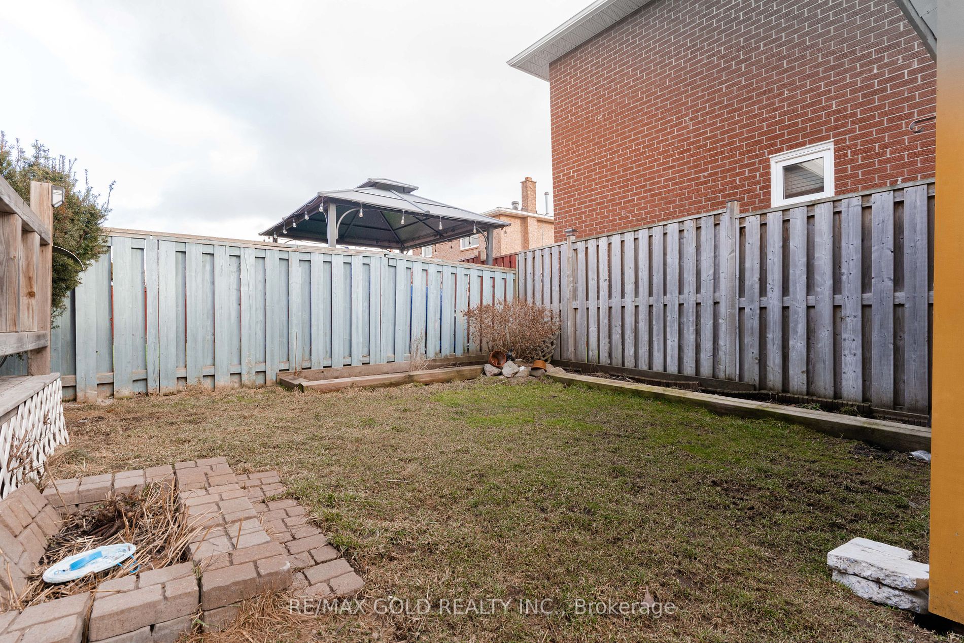 78 Deerpark Cres Property Photo 35