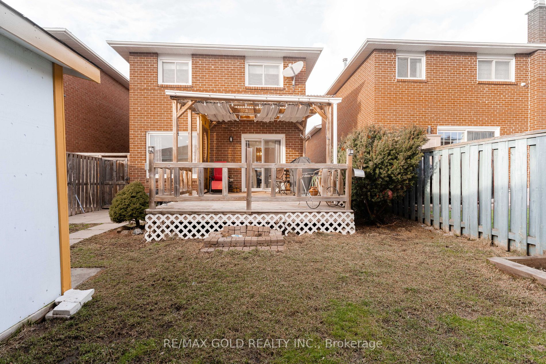 78 Deerpark Cres Property Photo 37