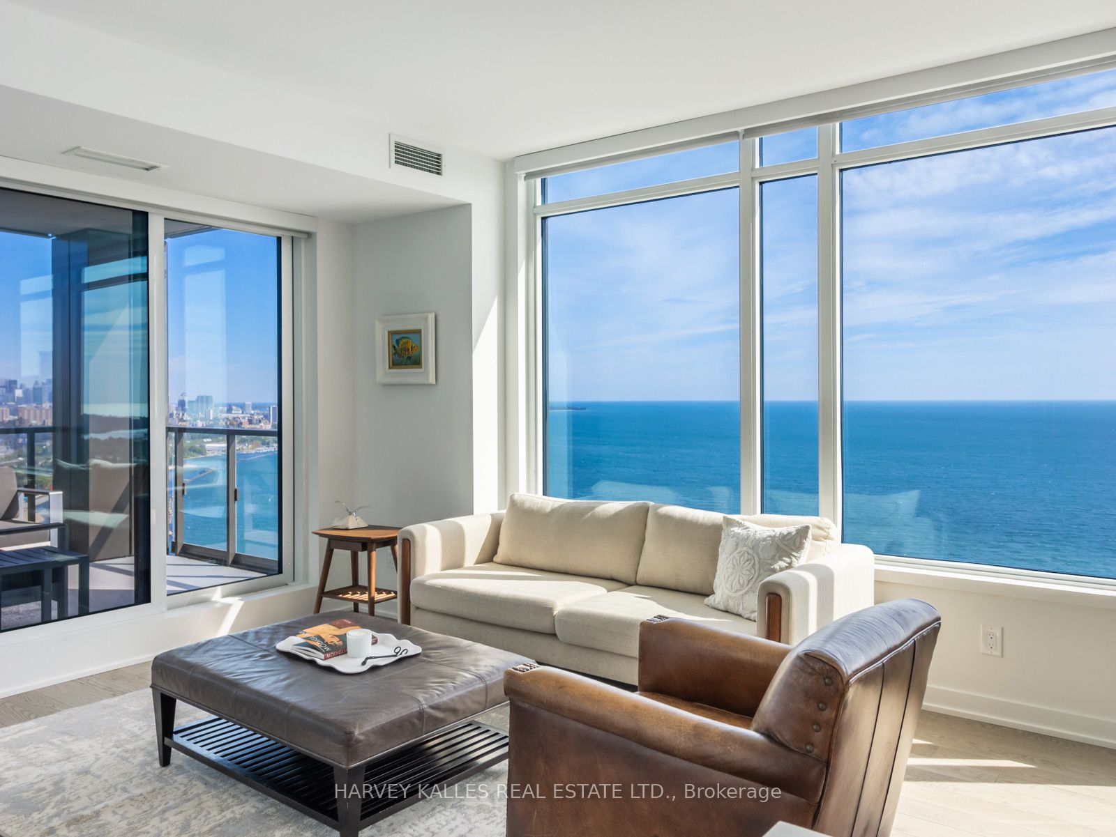 1926 Lake Shore Blvd W 5 Property Photo 7