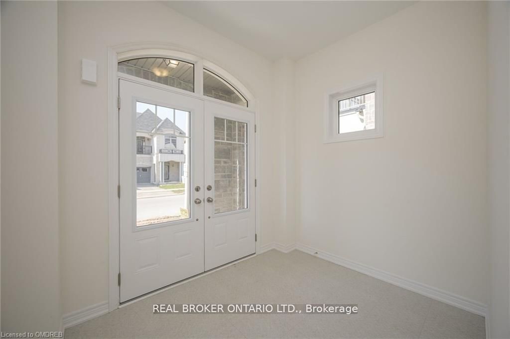 3141 Goodyear Rd Property Photo 2