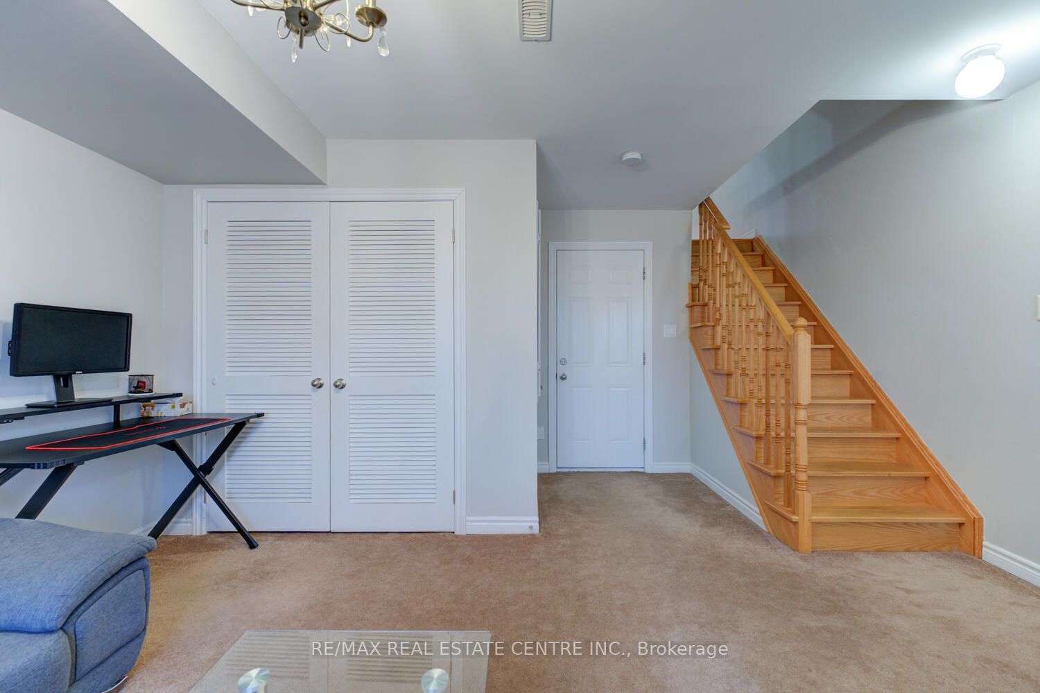 7112 Triumph Lane 58 Property Photo 24