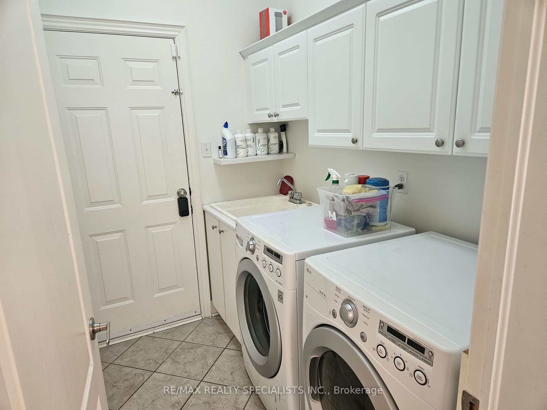 3774 Arbourview Terr Property Photo 10