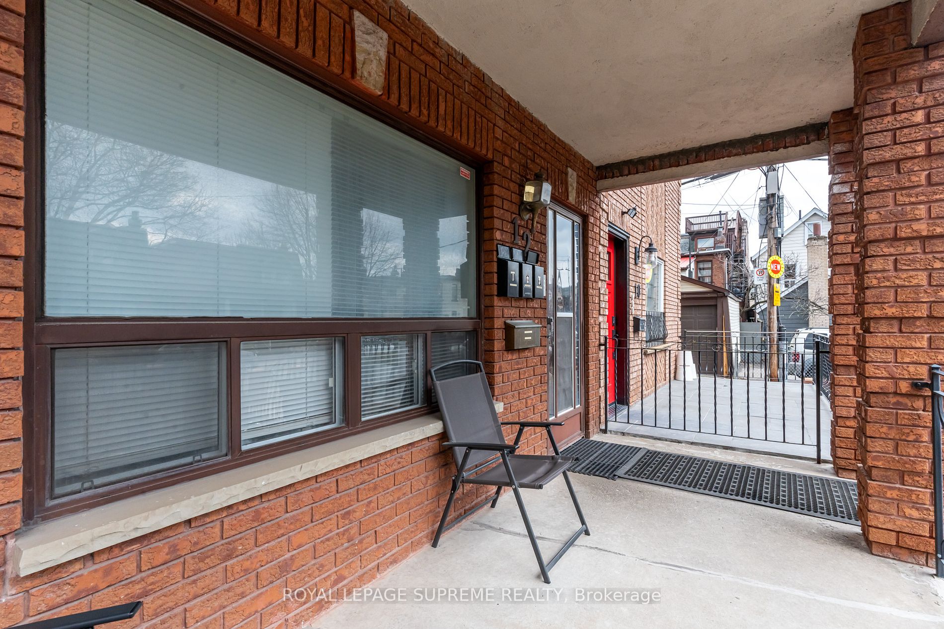 12 Wallace Ave Property Photo 9
