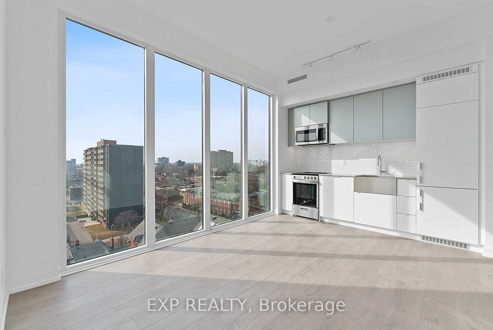 270 Dufferin St 08 Property Photo 1
