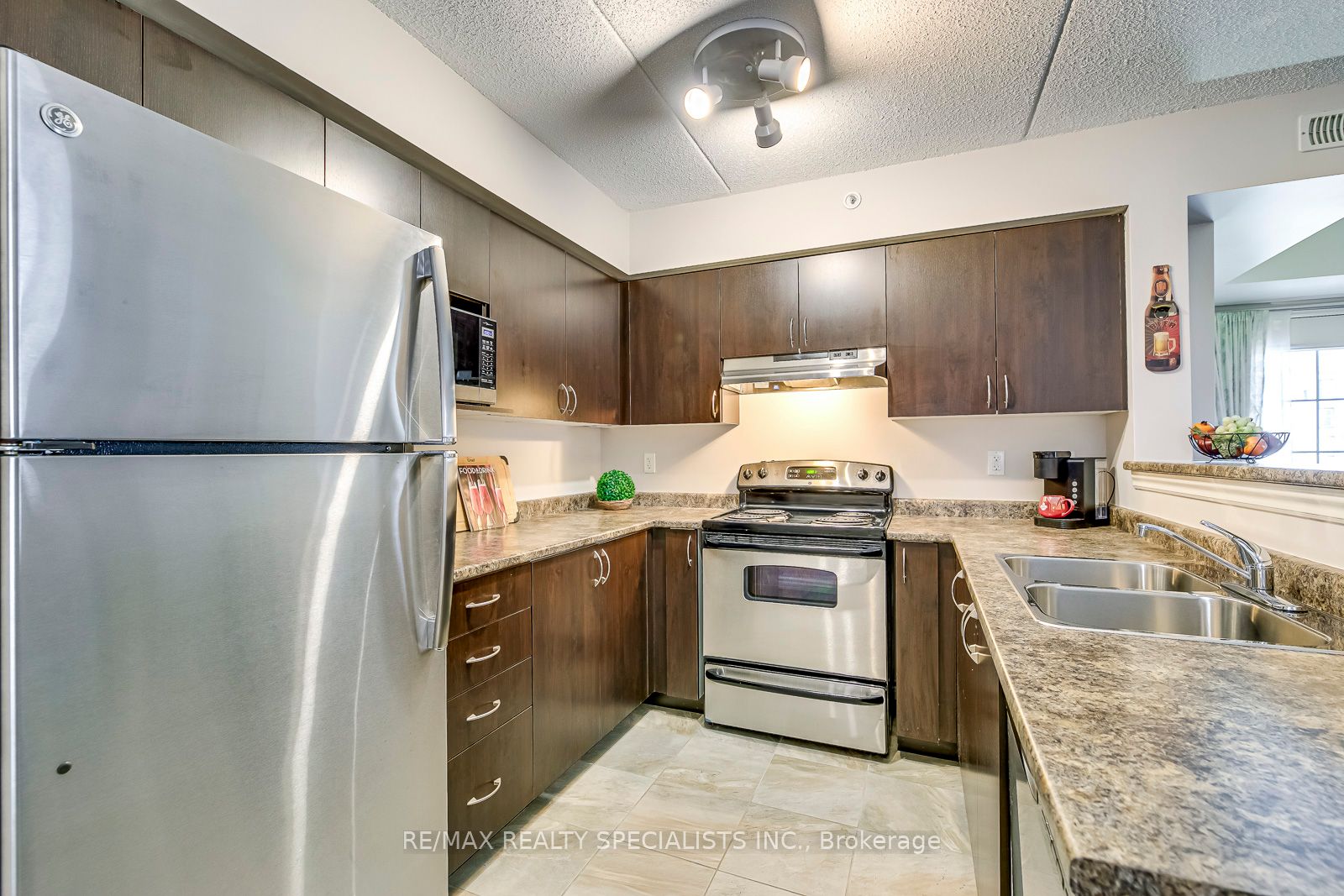 1450 Main St E 208 Property Photo 18