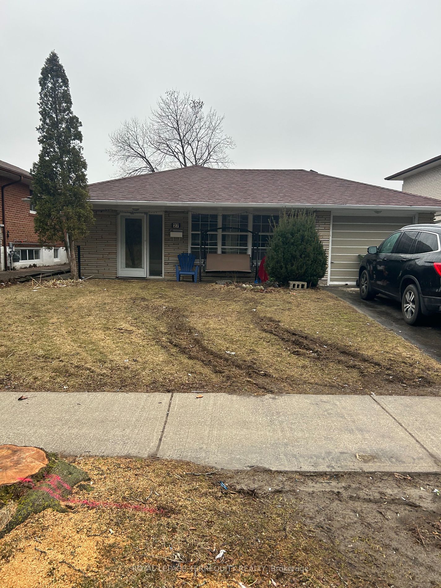 27 Garfella Dr Picture