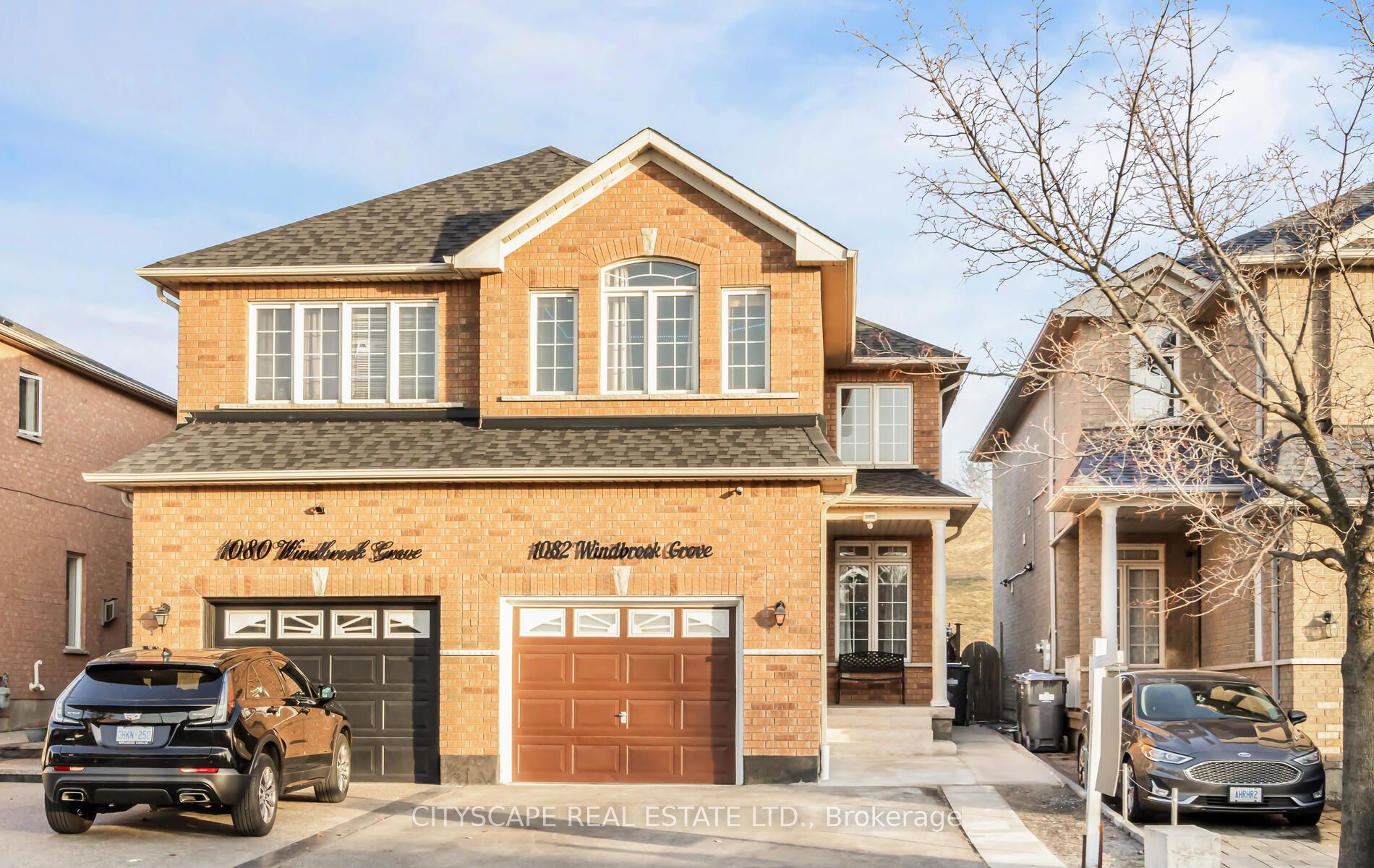 1082 Windbrook Grve Property Photo 1