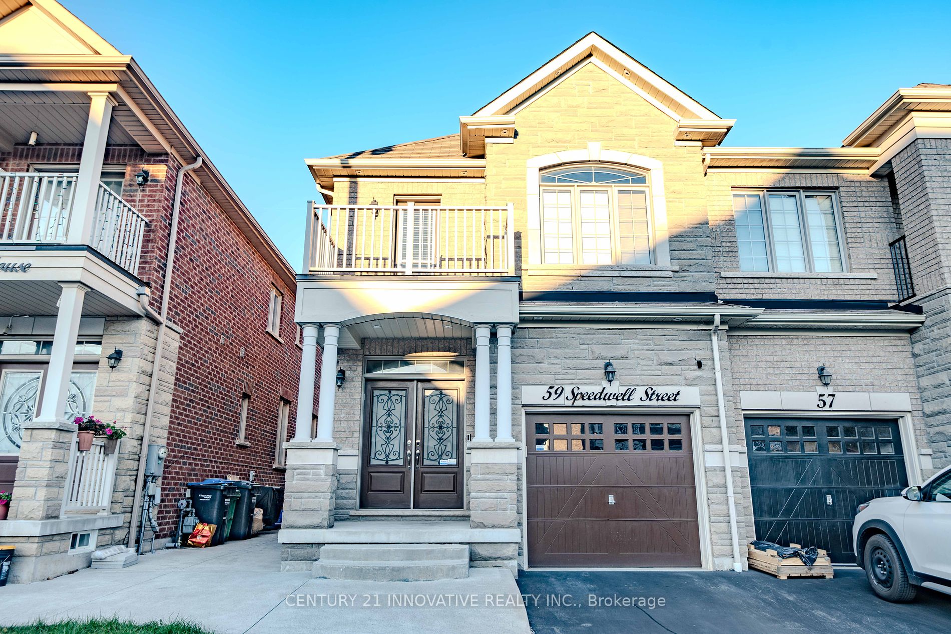 59 Speedwell St W Property Photo 1