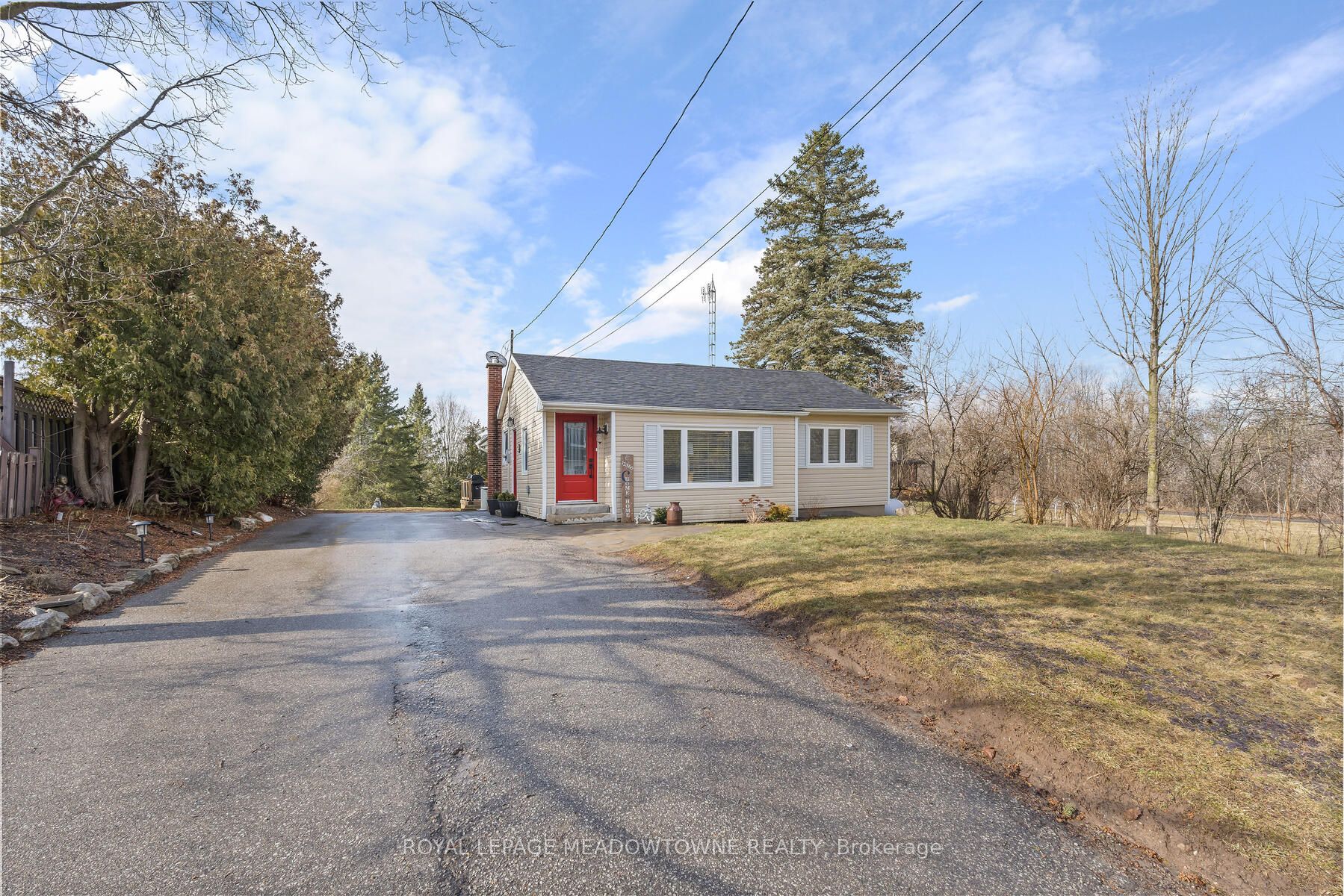 12386 5 Line Property Photo