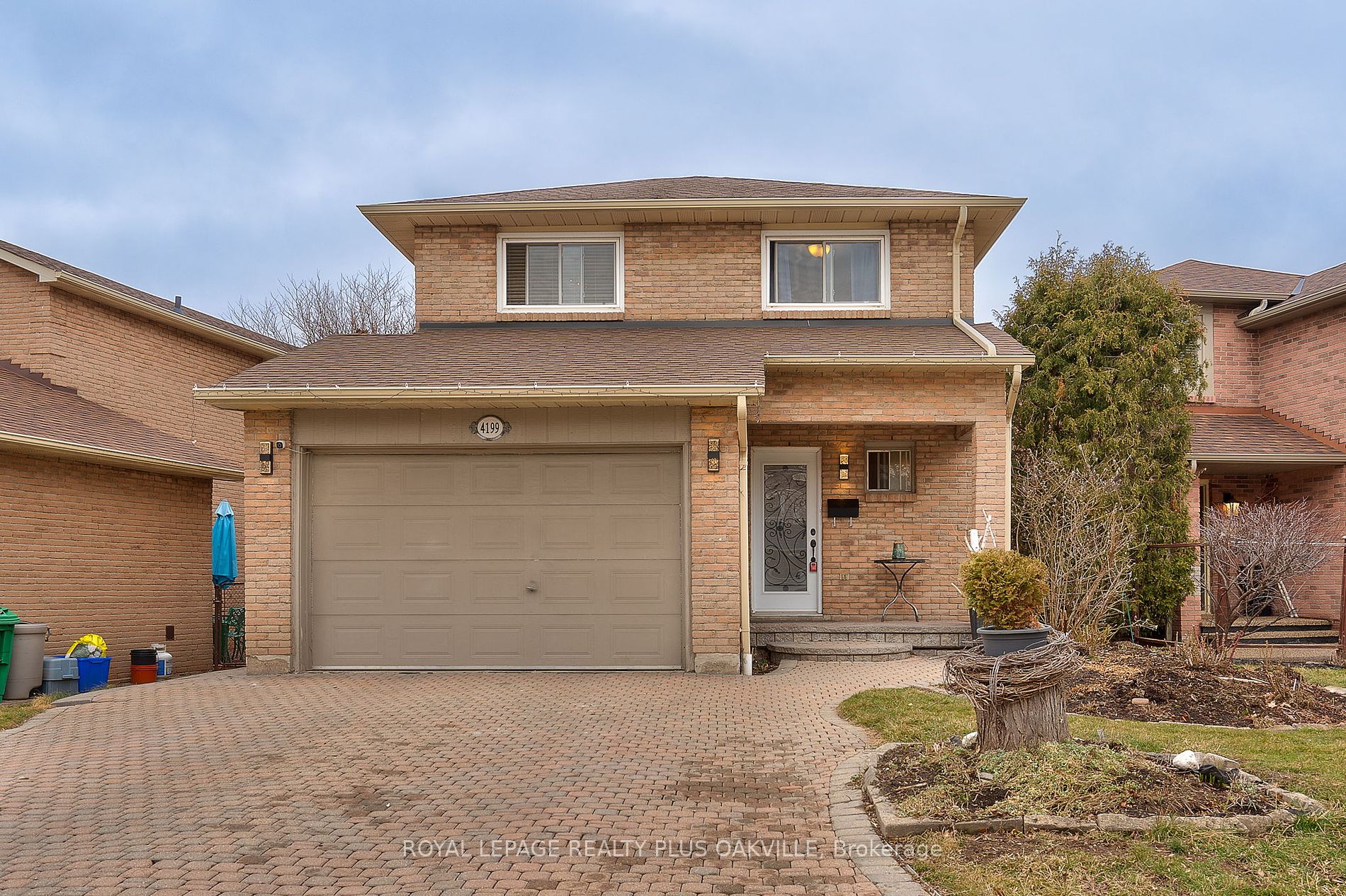 4199 Trapper Cres Property Photo 1