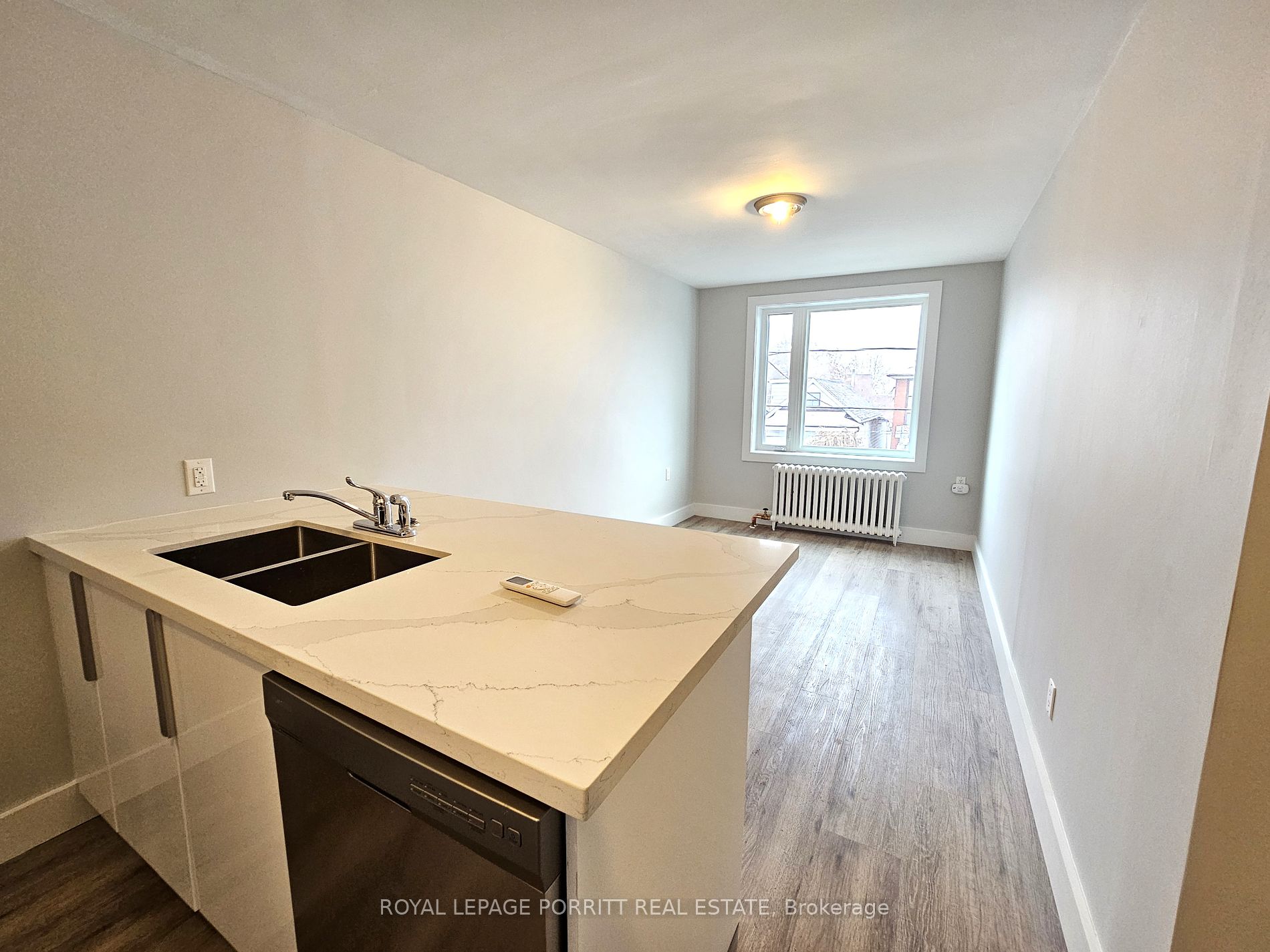 333 Silverthorn Ave Property Photo