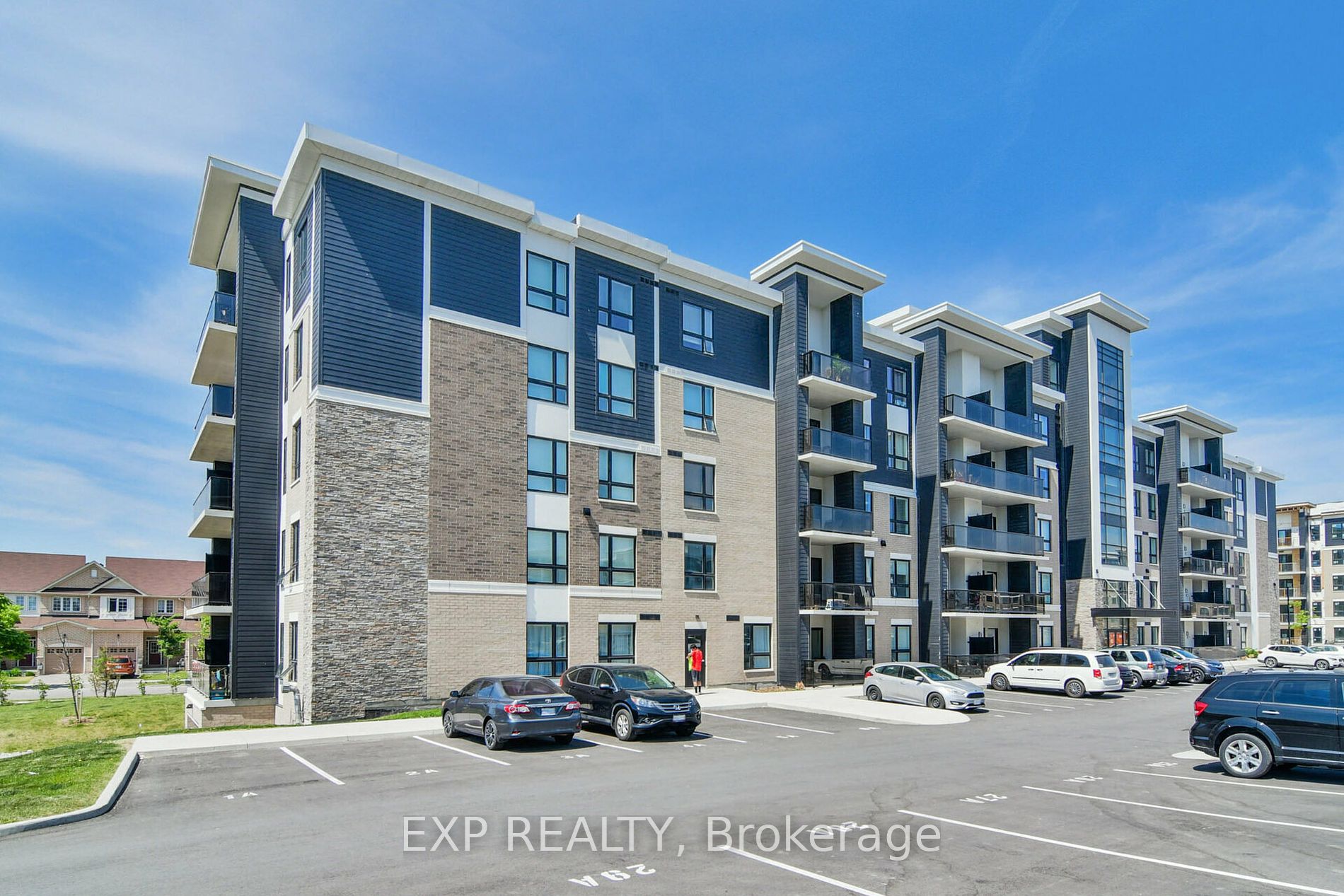 650 Sauve St 19 Property Photo 2