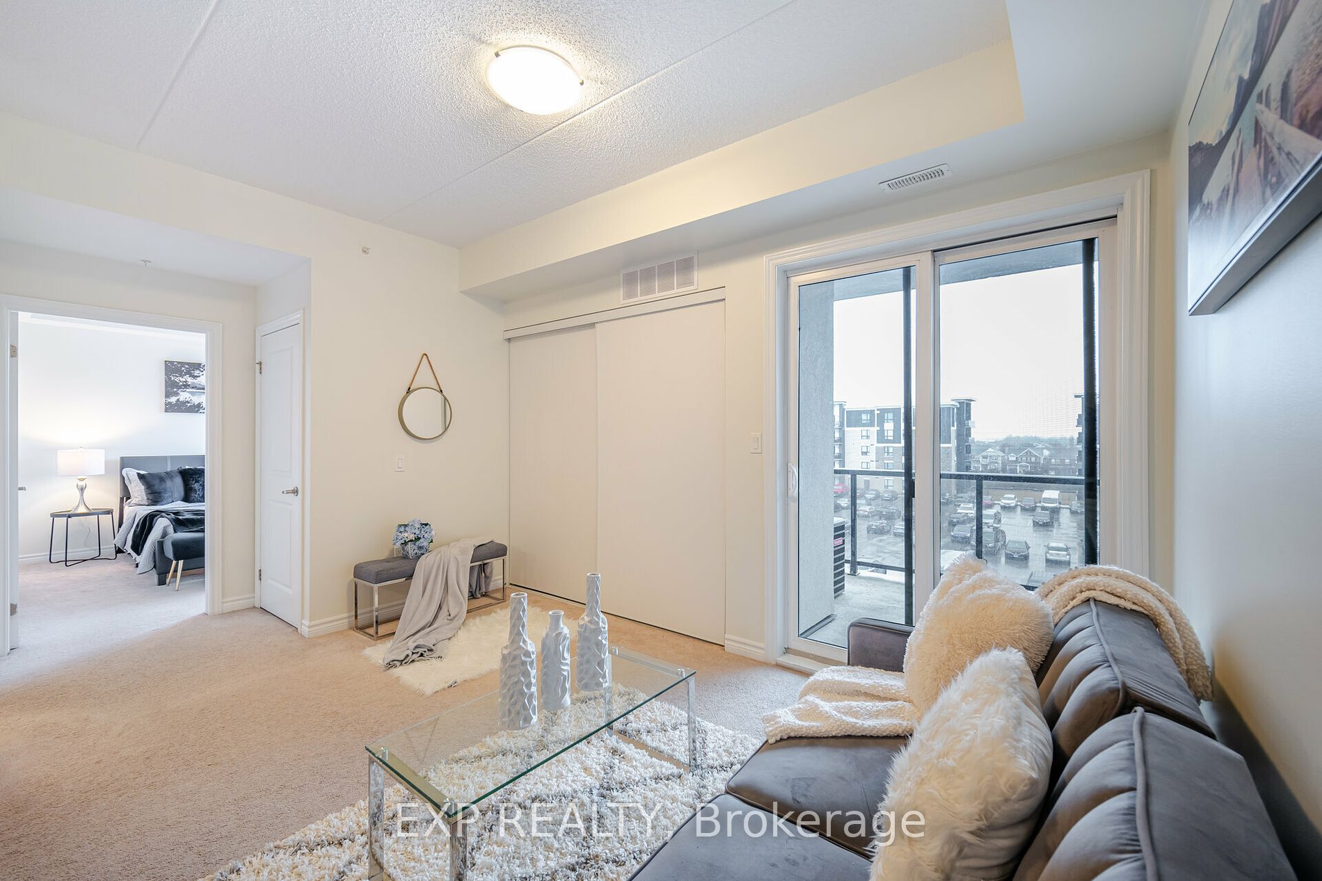 650 Sauve St 19 Property Photo 19