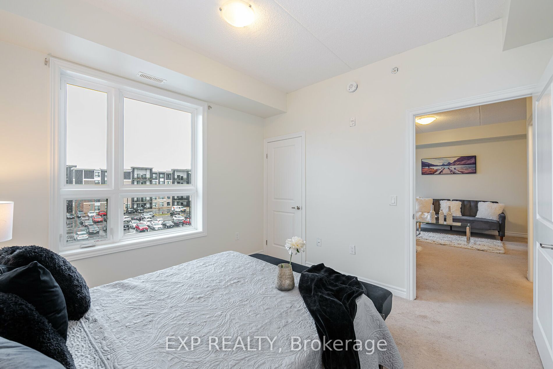 650 Sauve St 19 Property Photo 21