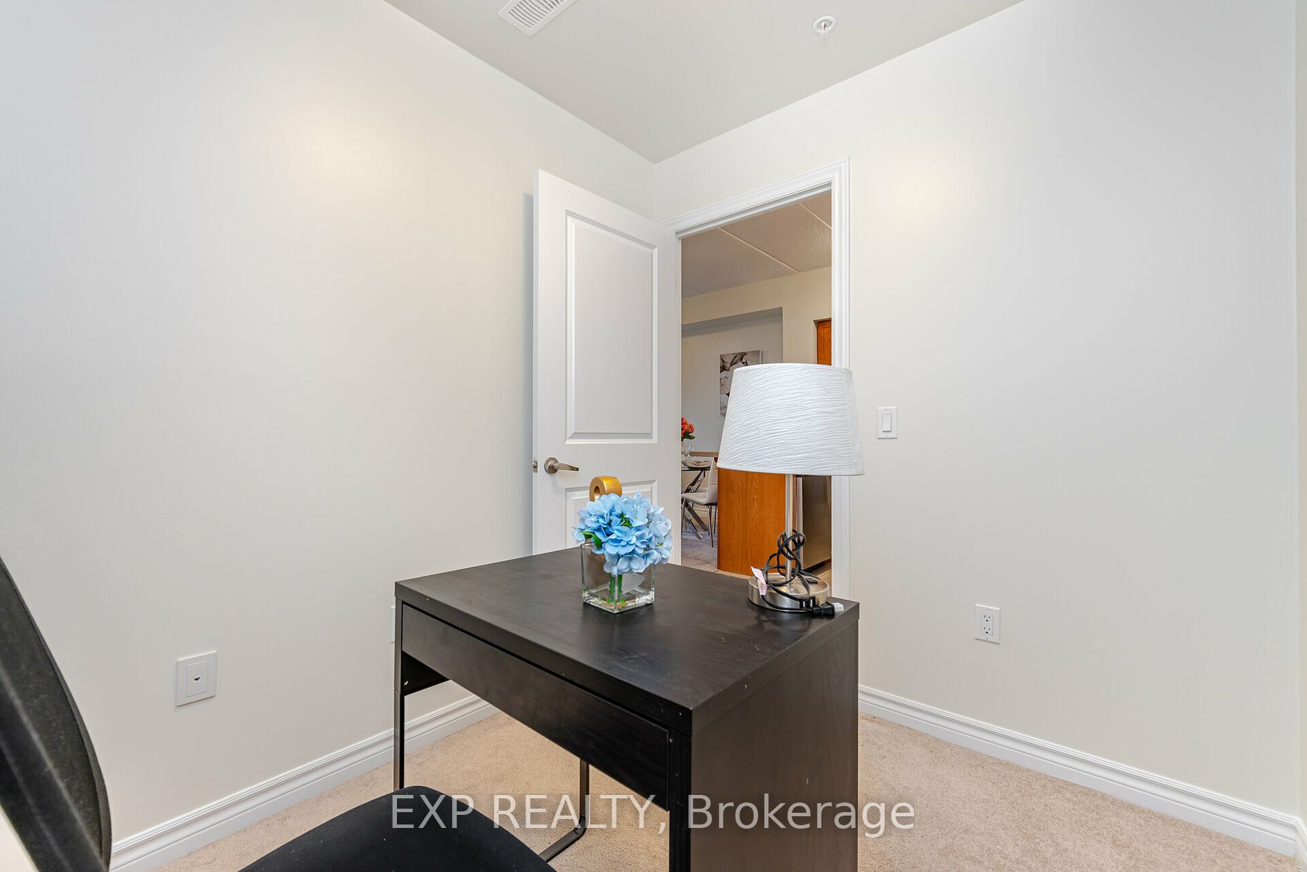650 Sauve St 19 Property Photo 23
