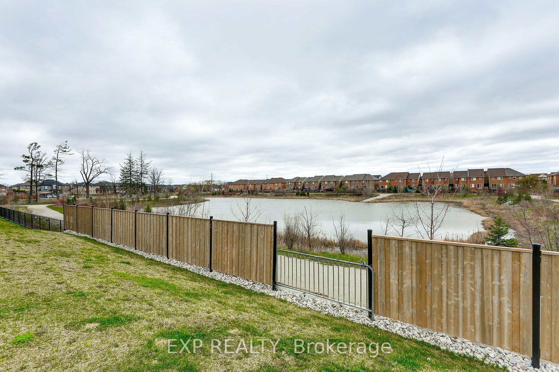 650 Sauve St 19 Property Photo 33