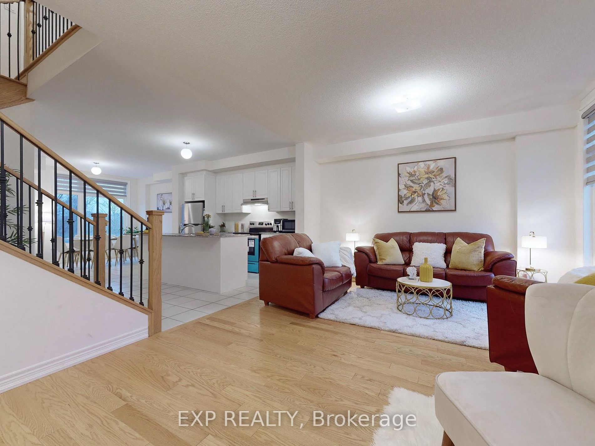 37 Queenpost Dr Property Photo 6