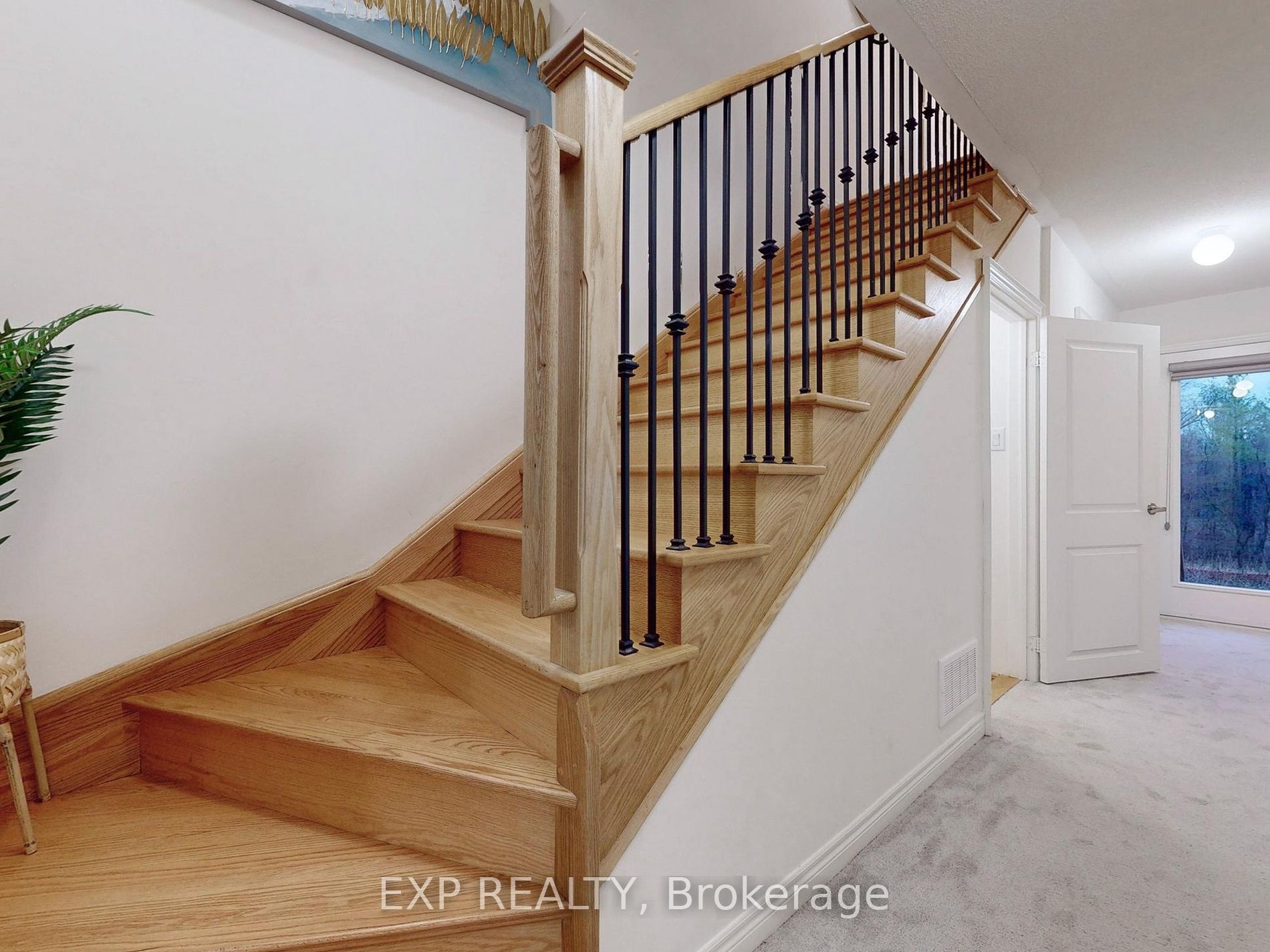 37 Queenpost Dr Property Photo 23