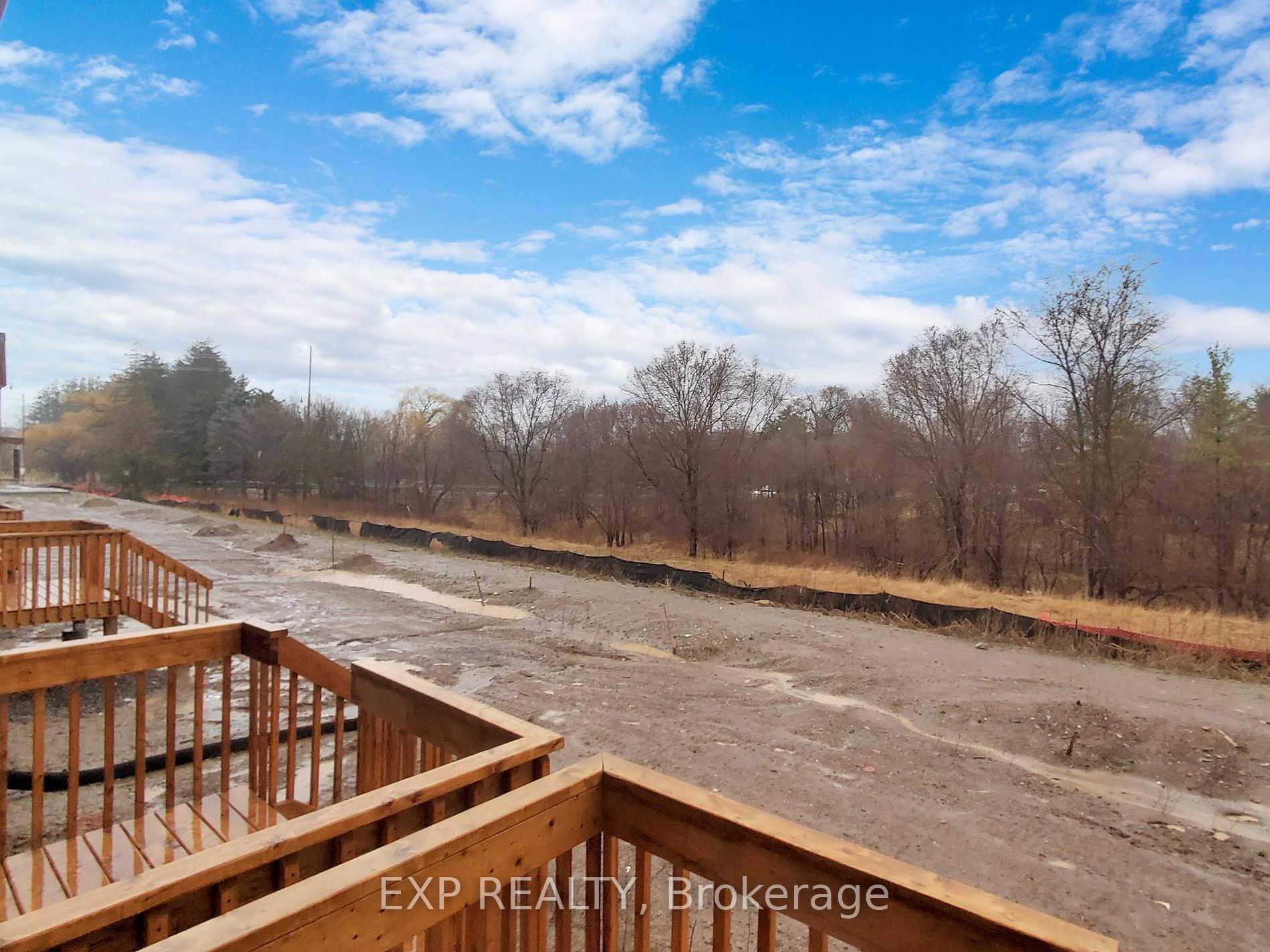 37 Queenpost Dr Property Photo 31