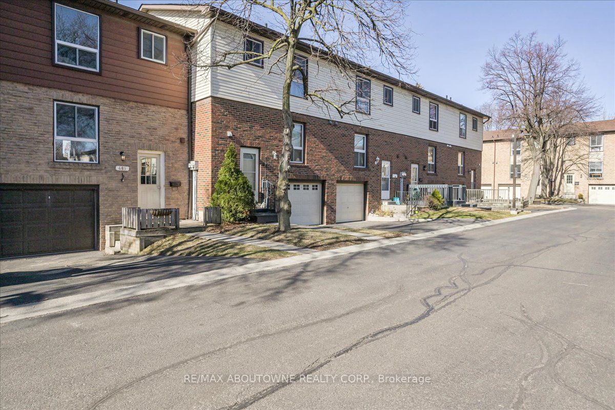 485 Ontario St N 485 Property Photo 3