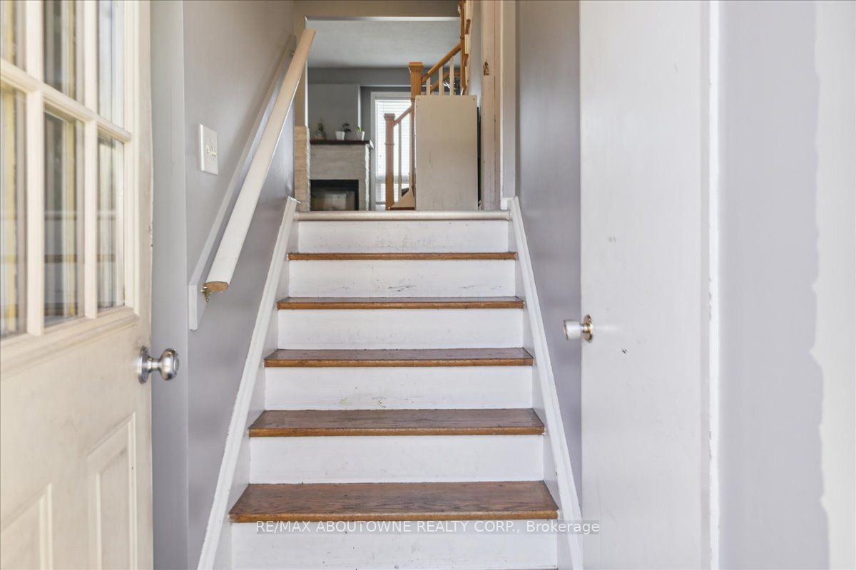 485 Ontario St N 485 Property Photo 4