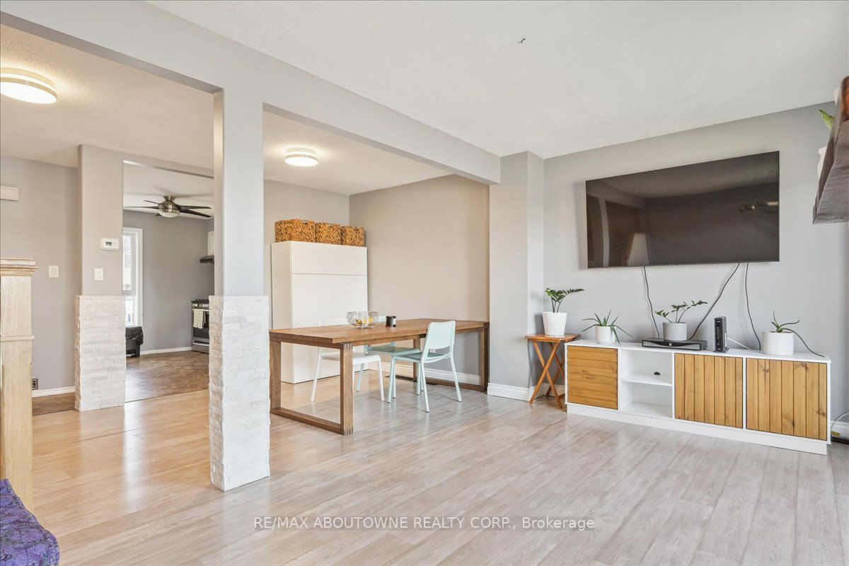 485 Ontario St N 485 Property Photo 8