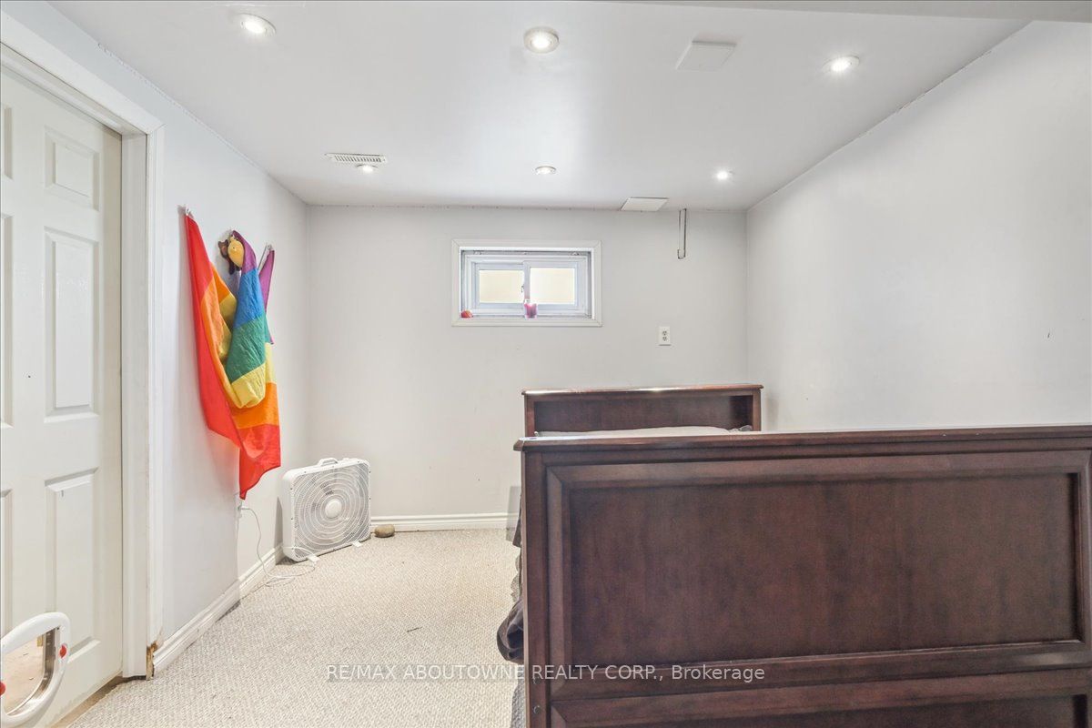 485 Ontario St N 485 Property Photo 35