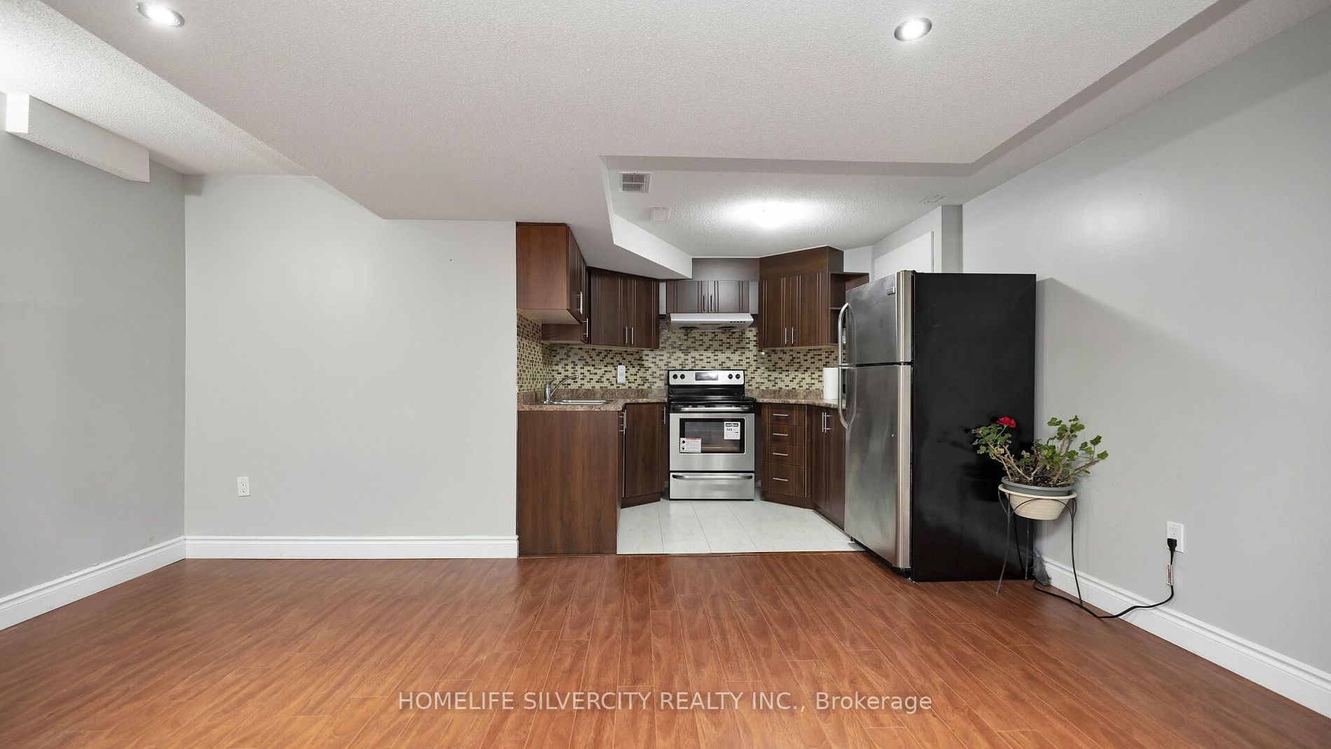 93 Bayridge Dr Property Photo 35