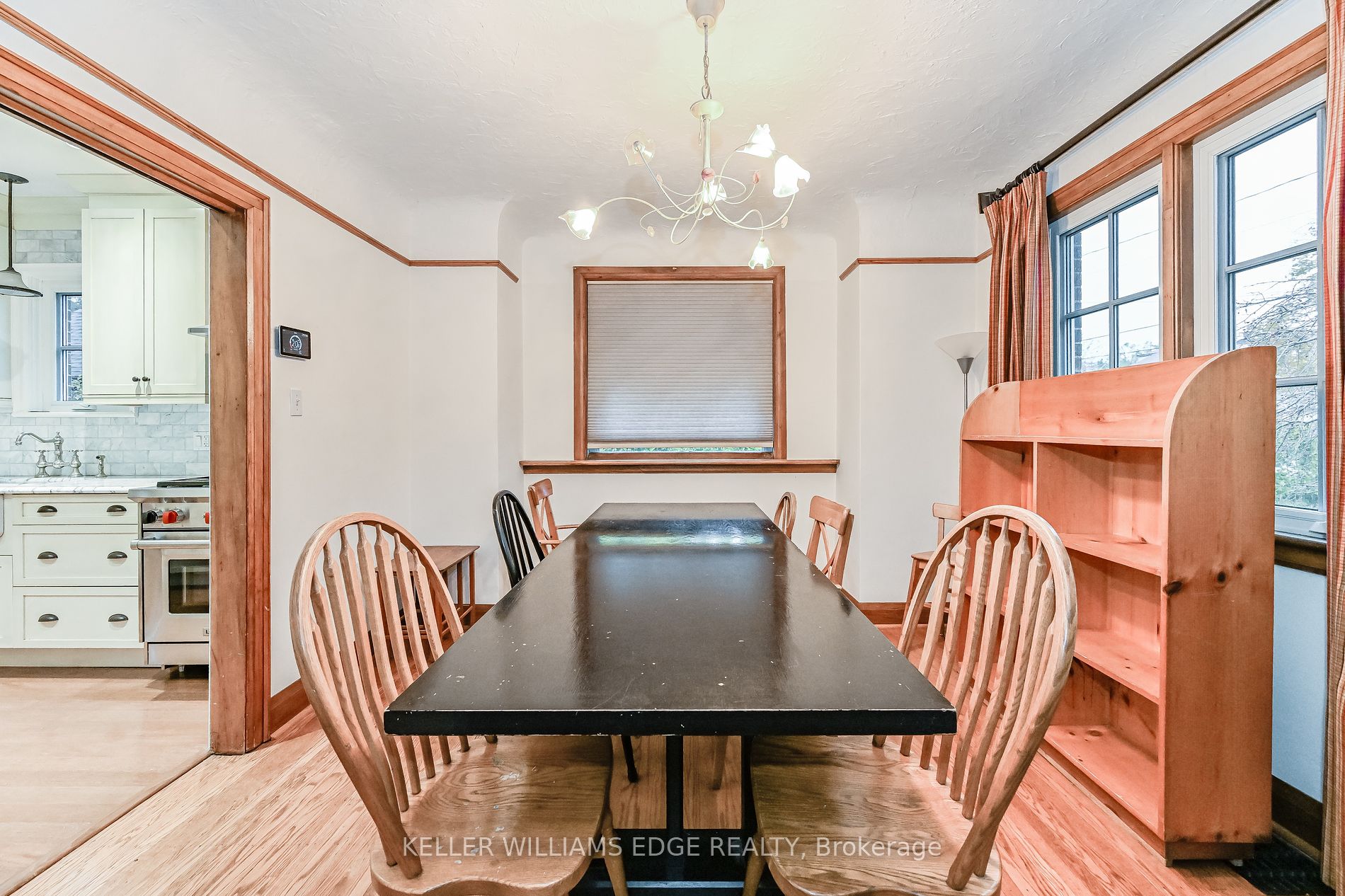 978 North Shore Blvd W Property Photo 6