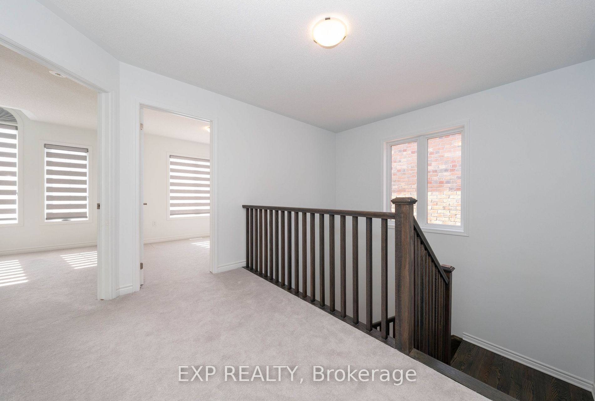 558 Kennedy Circ W Property Photo 34