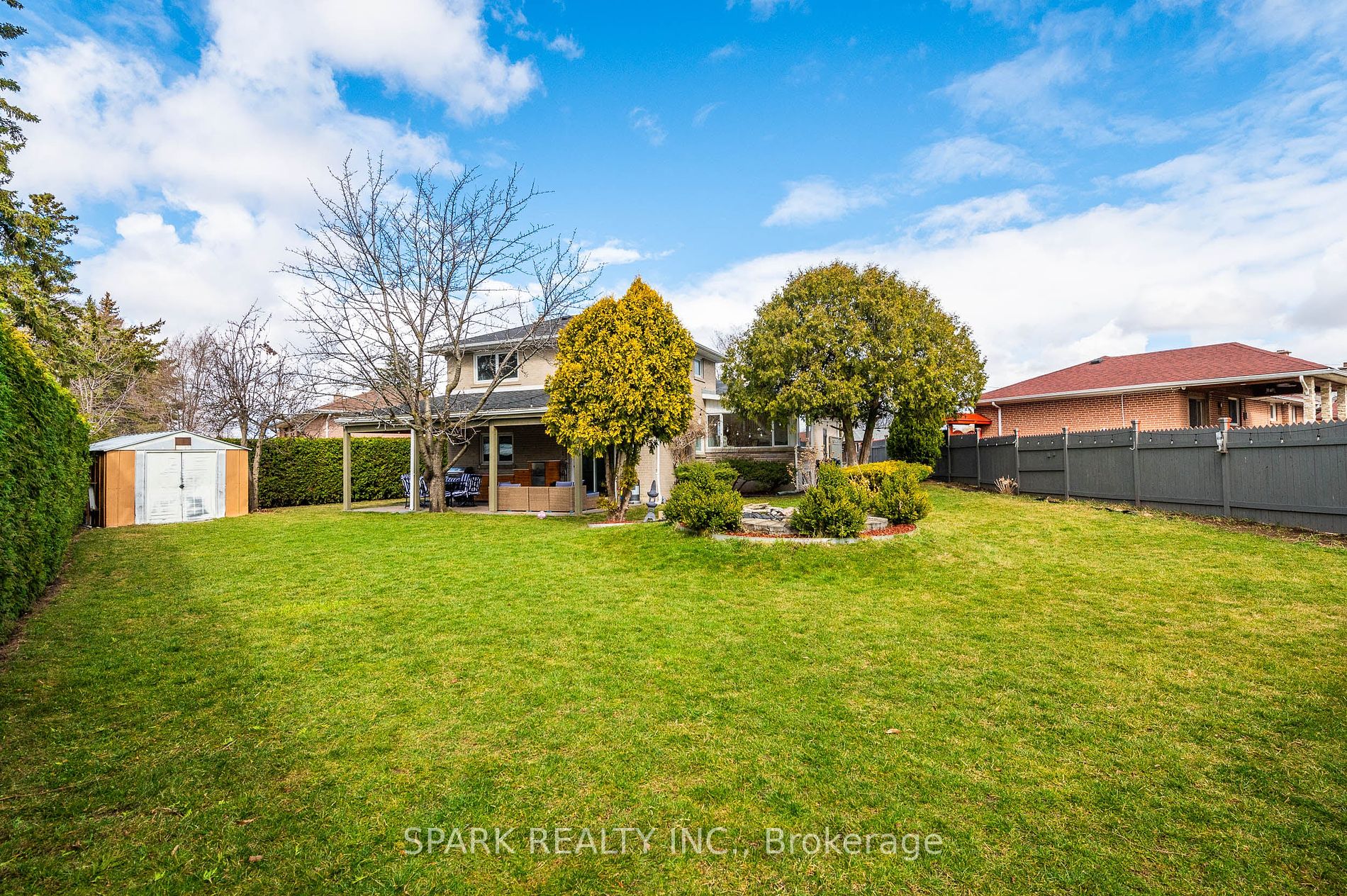 10 Pagoda Pl Property Photo 31