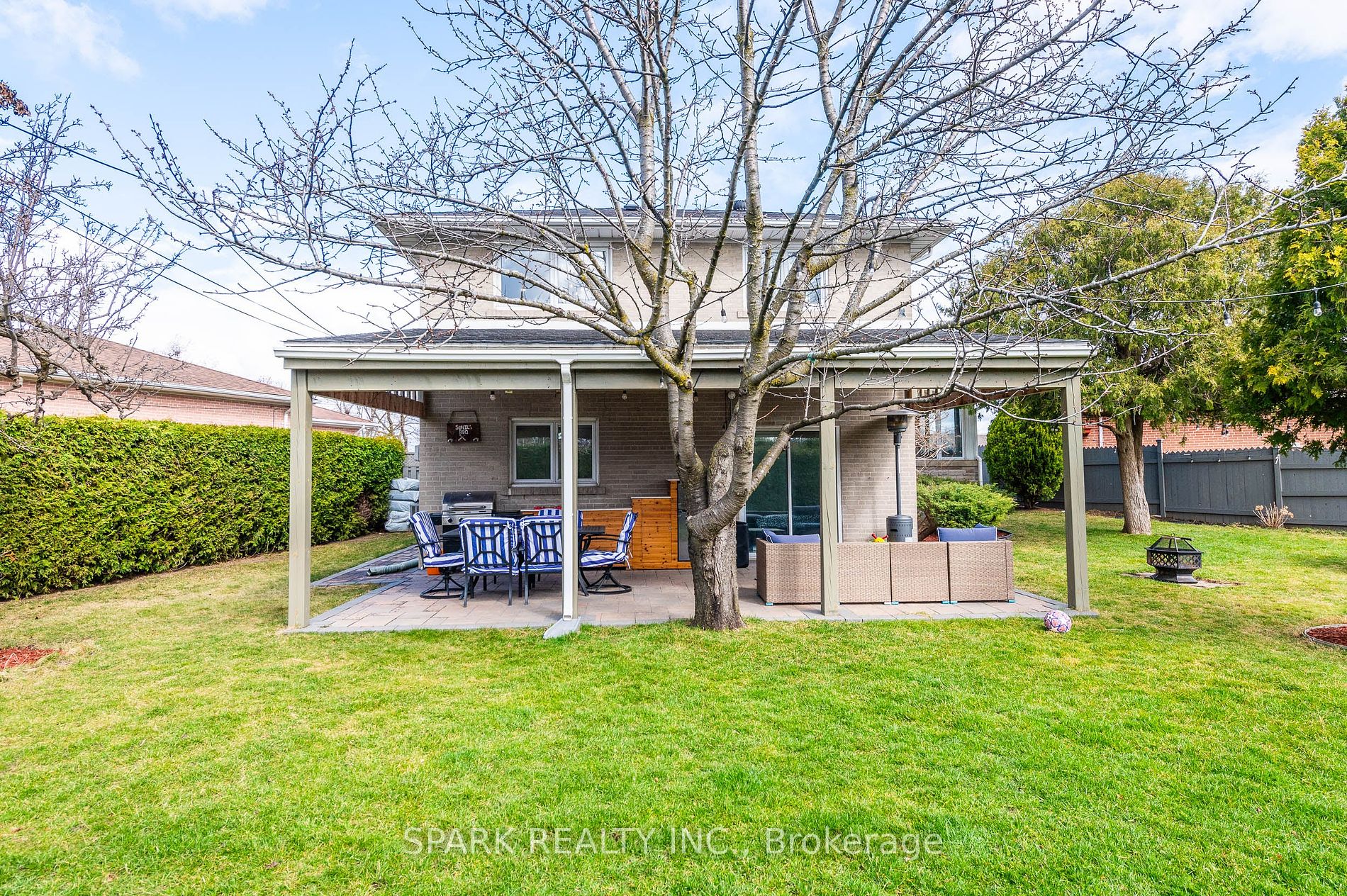 10 Pagoda Pl Property Photo 32