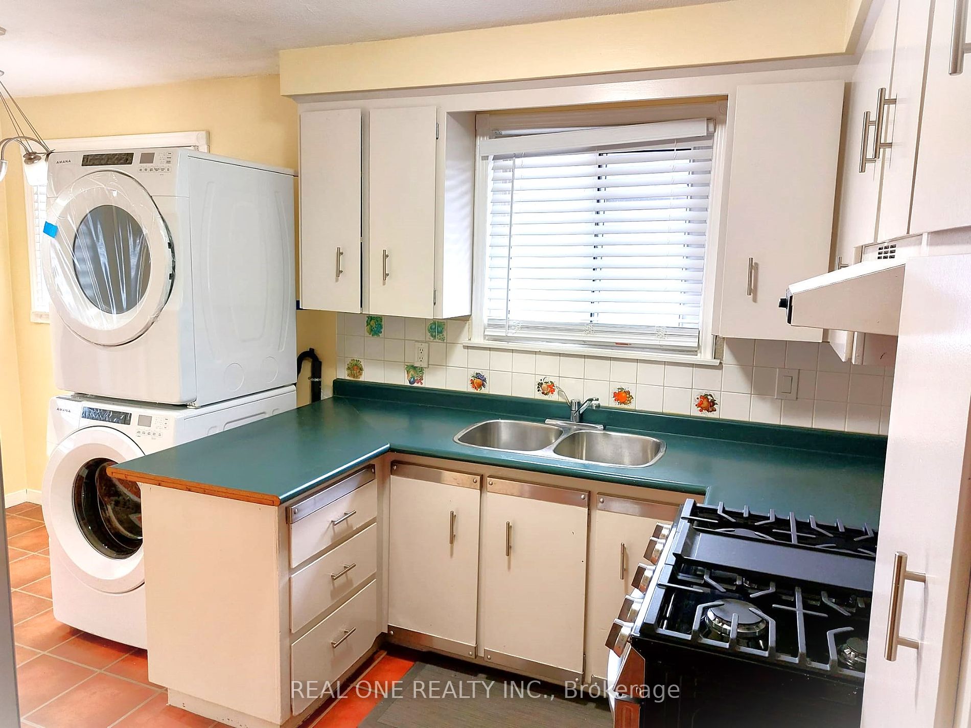 3406 Ellengale Dr Property Photo 26