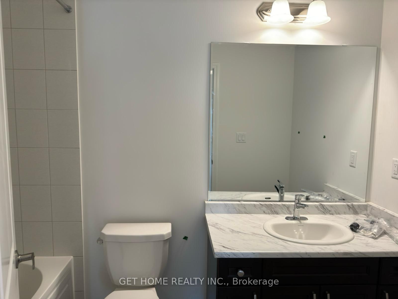 125 Keppel Circ Property Photo 13