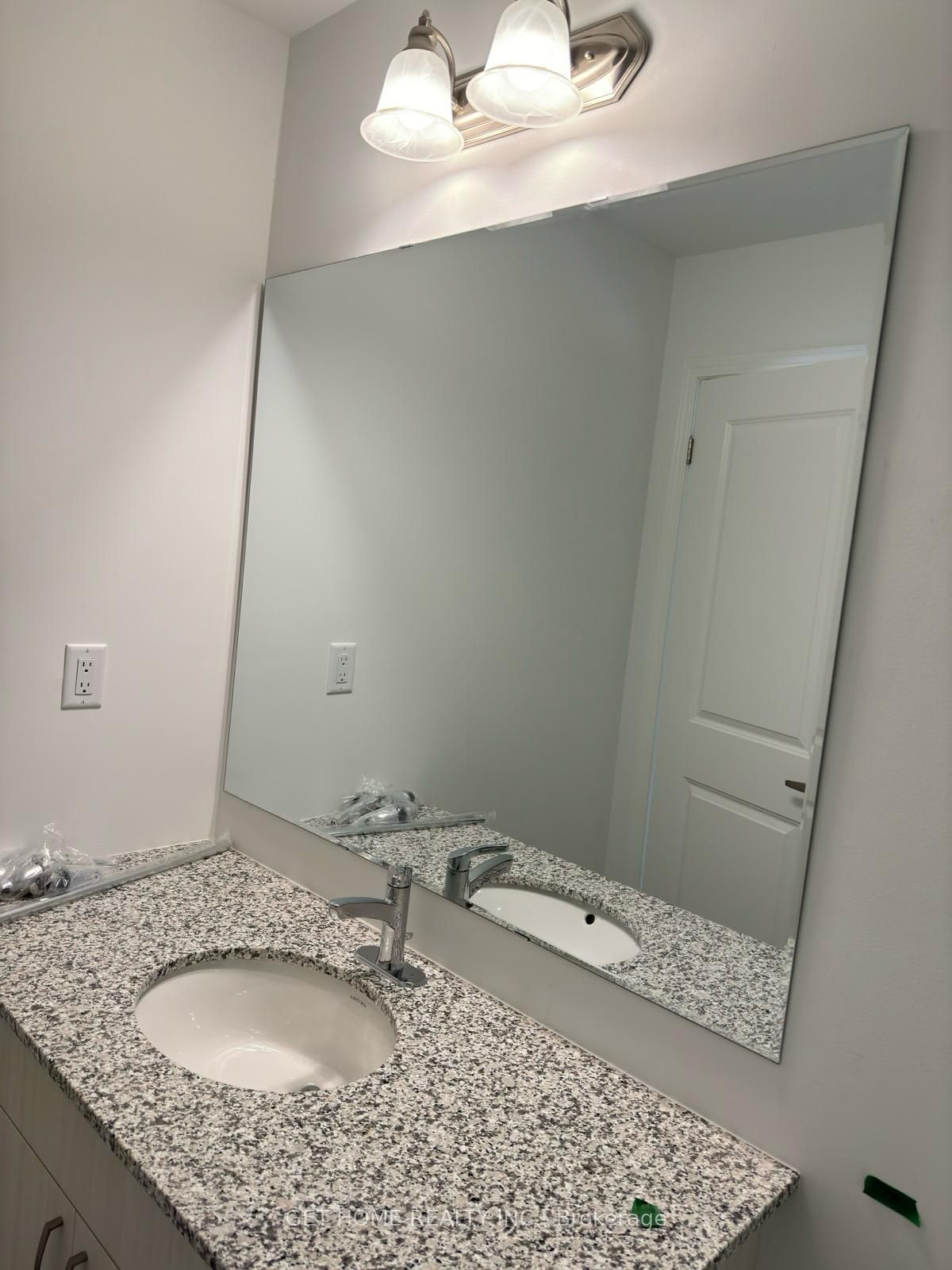 125 Keppel Circ Property Photo 19