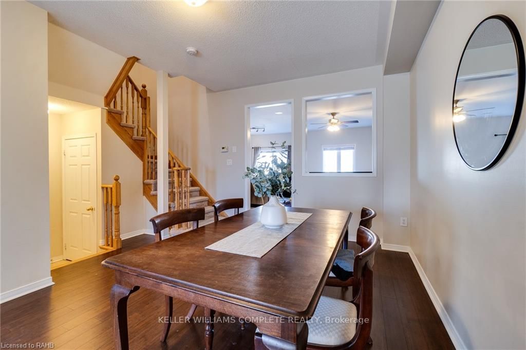 84 Niagara Tr Property Photo 10