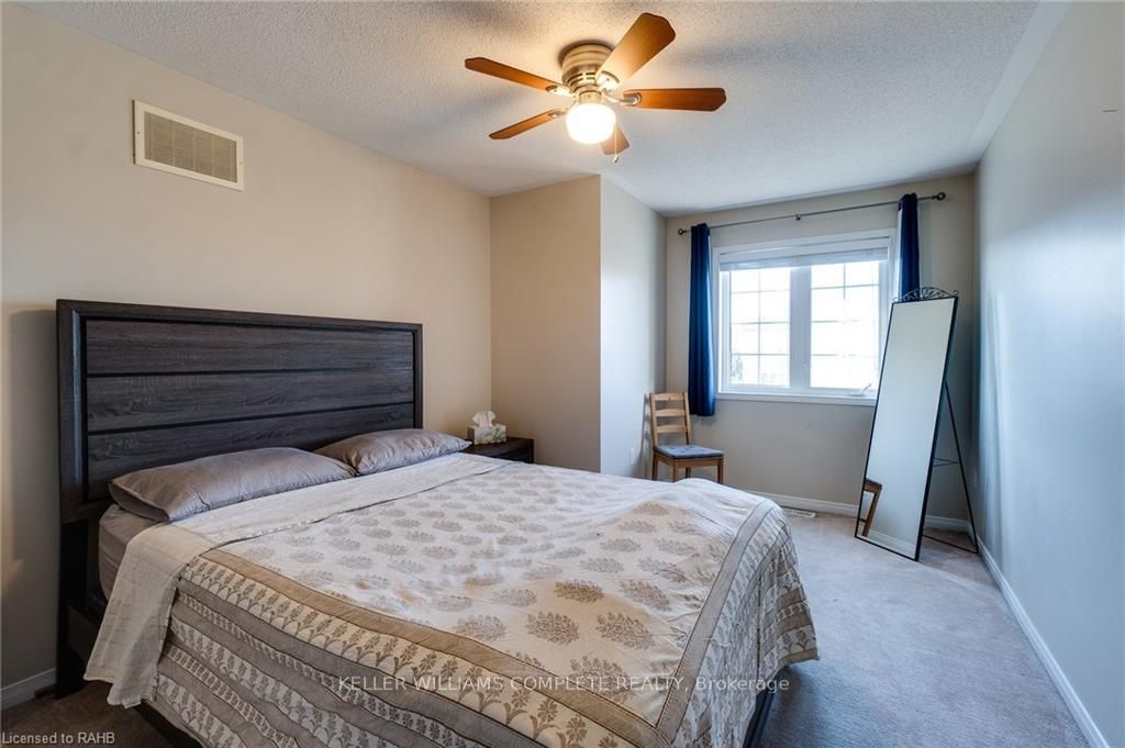 84 Niagara Tr Property Photo 27